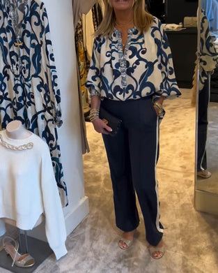 Bluse med lanterne med retromønstertrykk