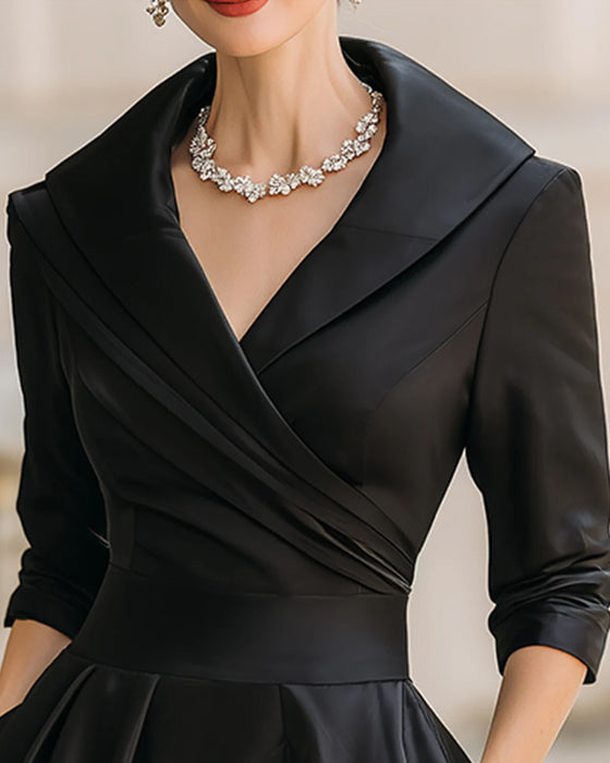 Elegant Moderne Kjole I Helfarget Farge