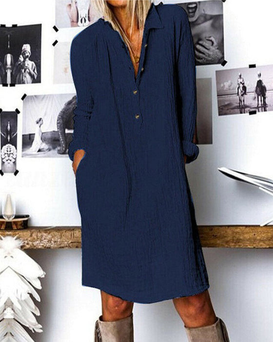 Langermet ensfarget kjole