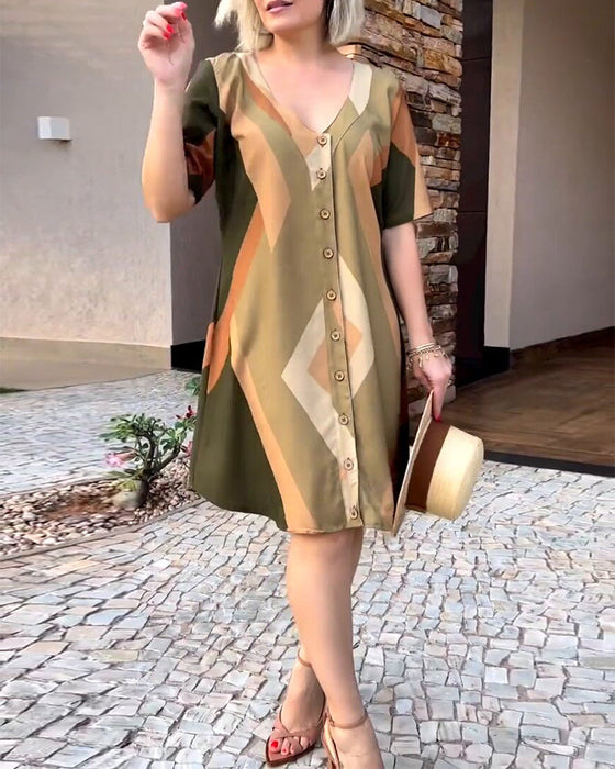 Skjortekjole med v-hals og korte ermer