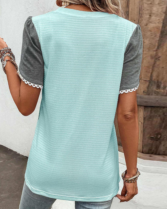 Fargeblokk T-skjorte med rund hals