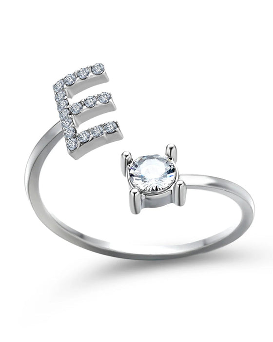 Åpen ring med skrift