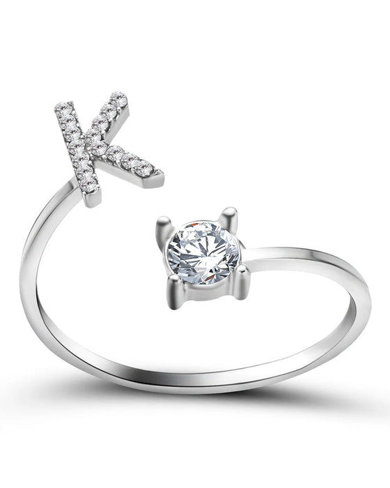 Åpen ring med skrift