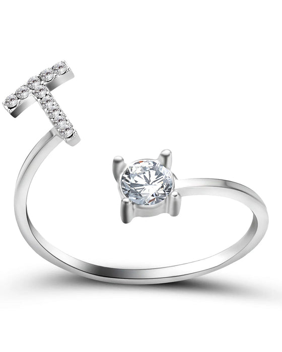 Åpen ring med skrift