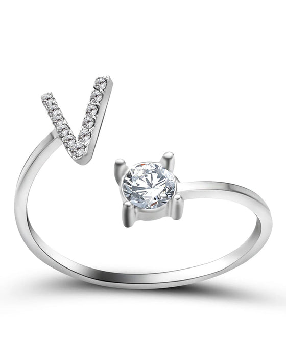 Åpen ring med skrift