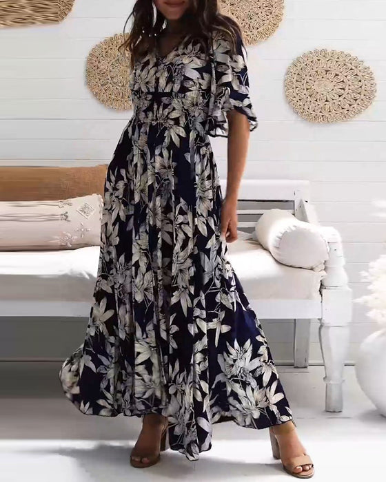Kjole med eleganse og blomster