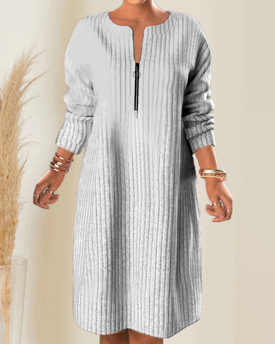 Ensfarget kjole med glidelås