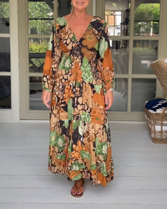 V-hals kjole med lange ermer