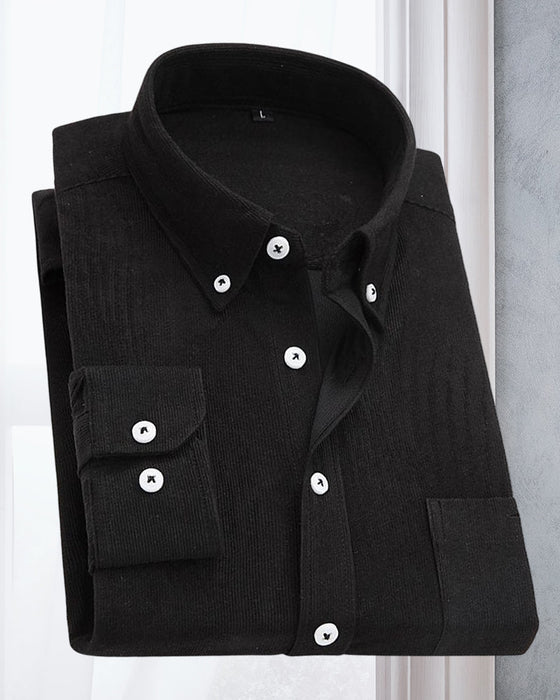 Skjorte med ensfarget med langermet med cordfløyel