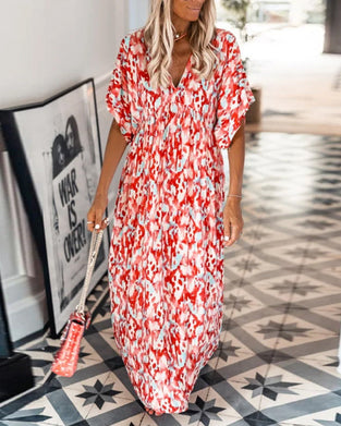 V-hals motekjole i trykk med kortermet