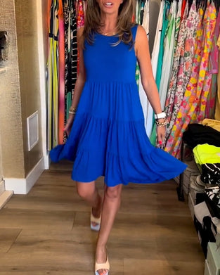 Kjole med plissert passform og ermeløs