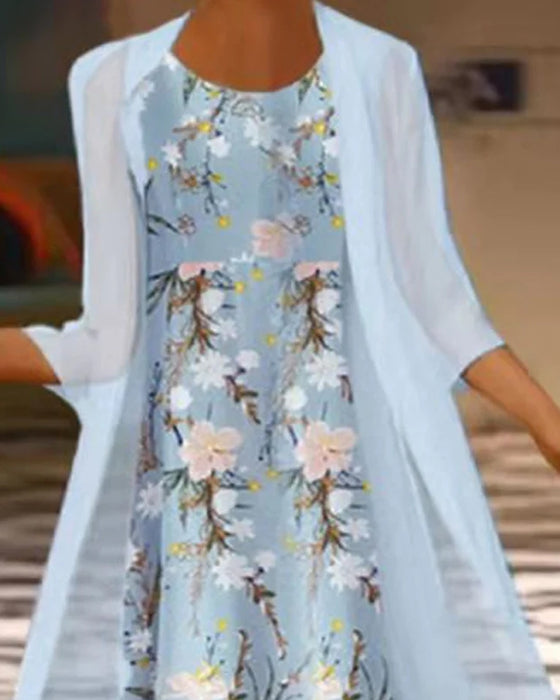 3/4-ermet løs kjole med blomstertrykk