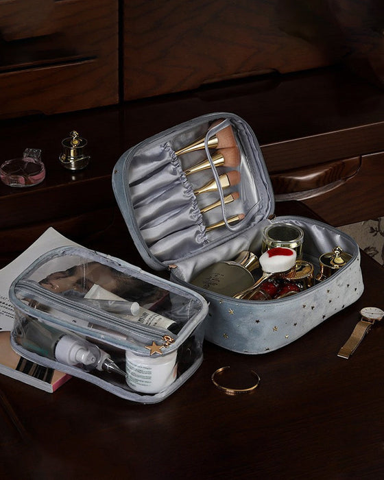 Kosmetikkveske i fløyel