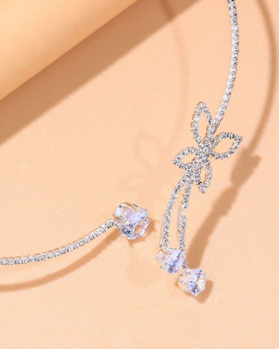 Halskjede med sommerfugl