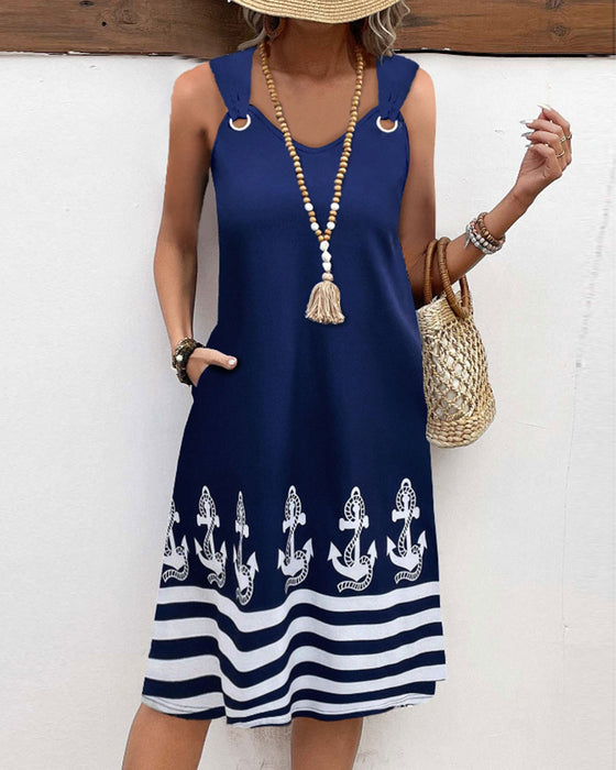 Uformell buksesele med lappeteppe stripete kjole