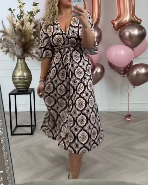 Uformelt kjole med etnisk trykk for kvinner