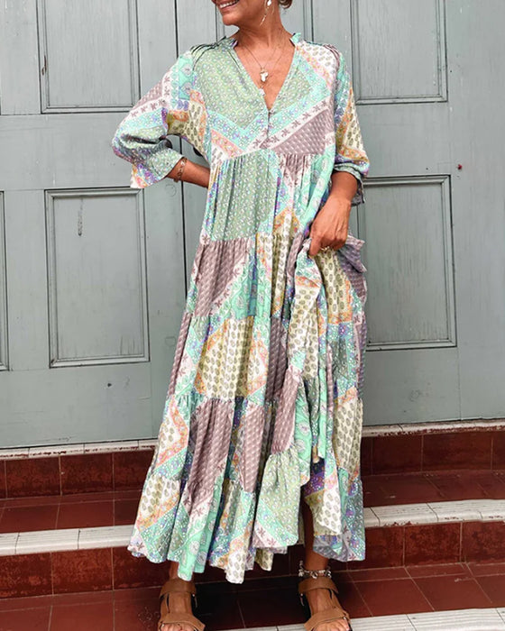 Kjole med fargeblokktrykk med 3/4 ermer