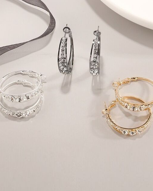 Rhinestone-belagte øredobber med store bøyler