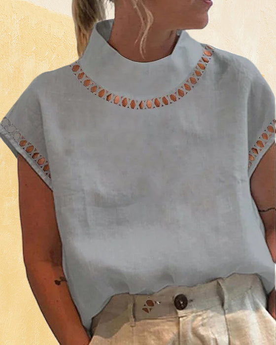 Ensfarget skjorte med blonder med krage