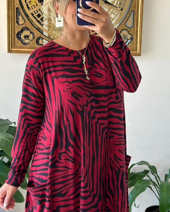 Mote løs shiftkjole med trykk og lomme