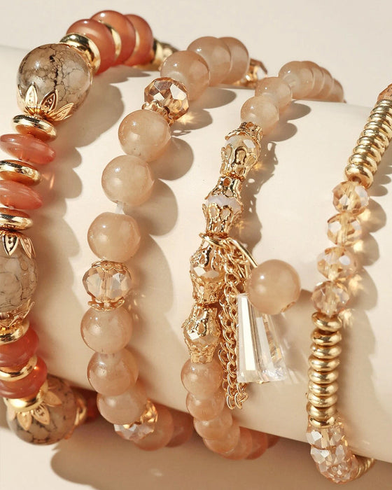 Flerlags perlearmbånd med frynser i bohemisk-stil