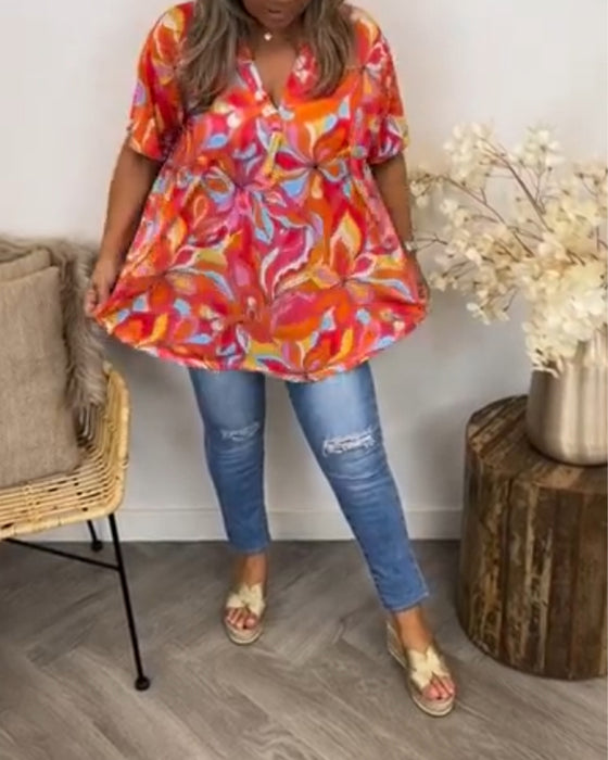 T-skjorte med V-hals og korte ermer