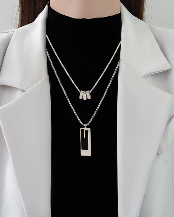 Dobbelt langt halskjede i titanstål