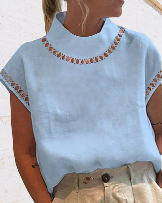 Ensfarget skjorte med blonder med krage