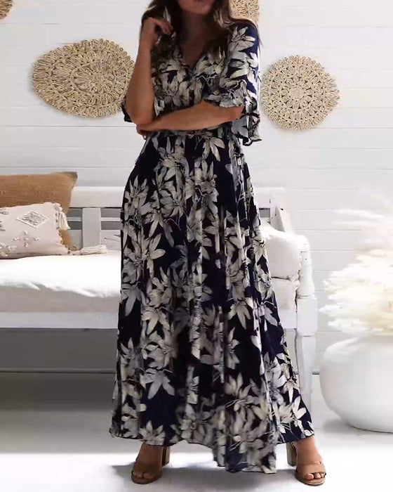 Kjole med eleganse og blomster
