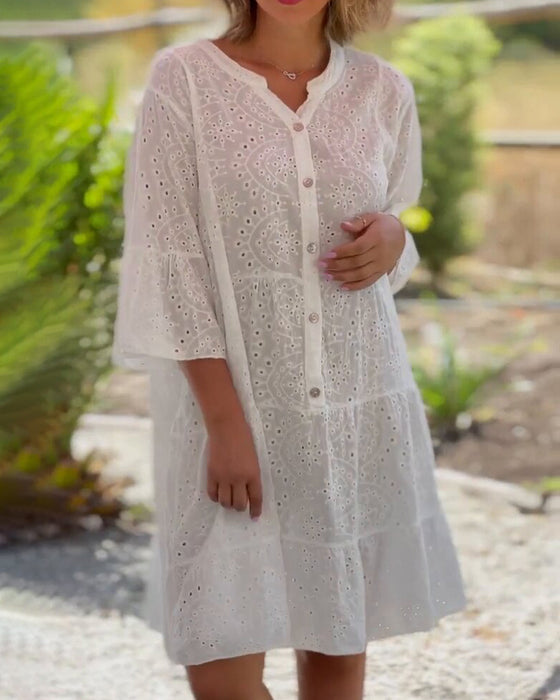 Løs hul blonde kjole