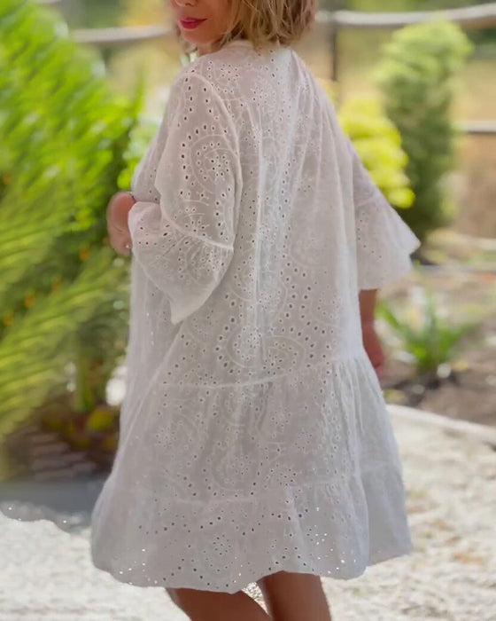 Løs hul blonde kjole