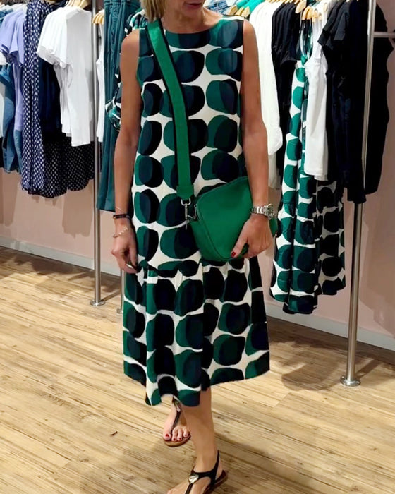 Kjole uten ermer med rund hals og trykk