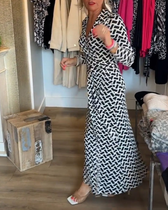 Kjoler med slankefunksjoner og trykk