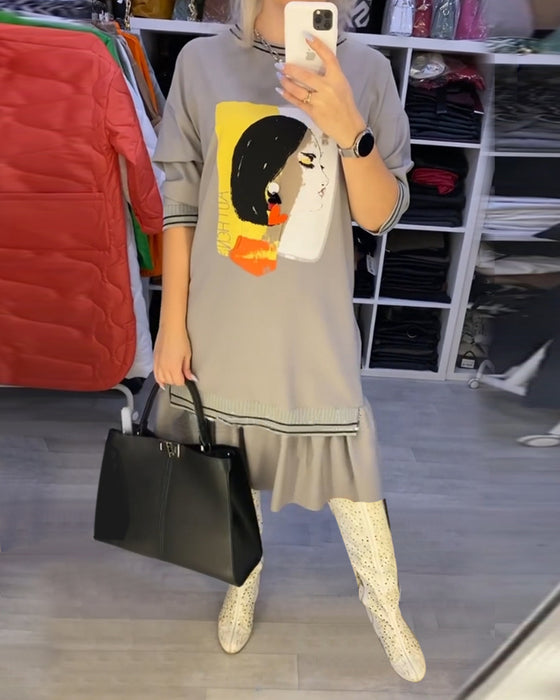 Shiftkjole med portrett og lange ermer