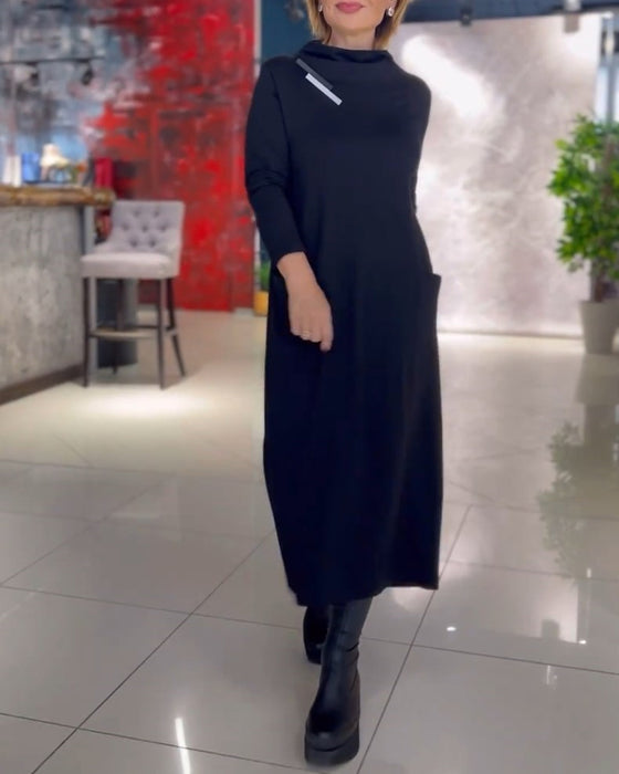 Ensfarget Kjole Med Rund Hals Og Lomme