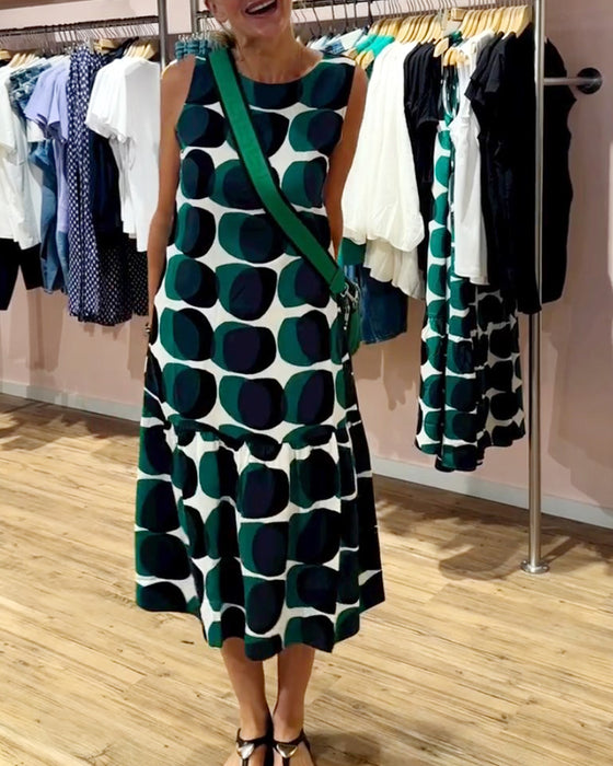 Kjole uten ermer med rund hals og trykk