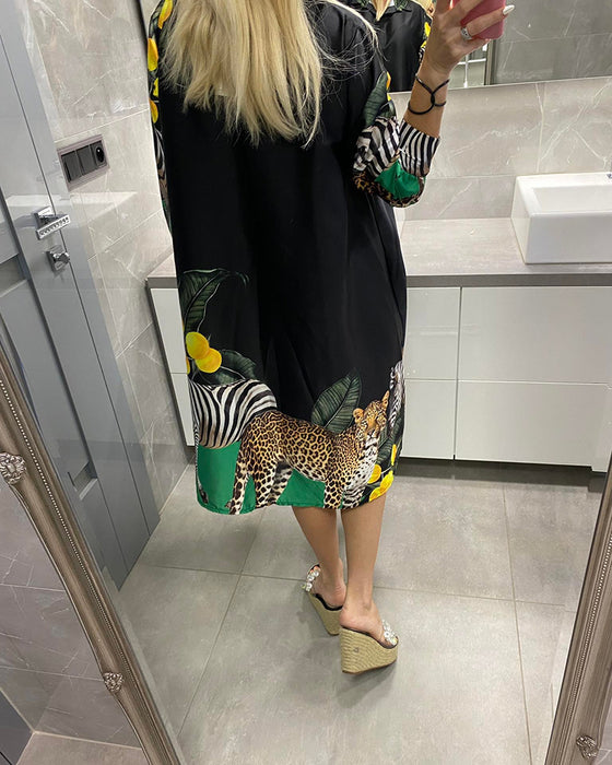 Løs kjole med tigertrykk