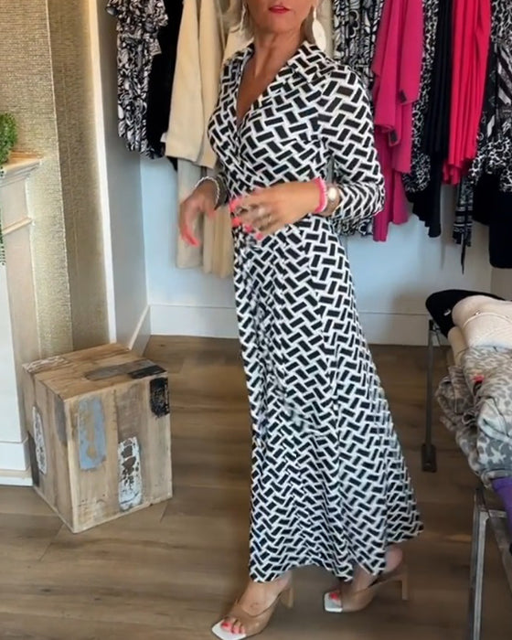 Kjoler med slankefunksjoner og trykk